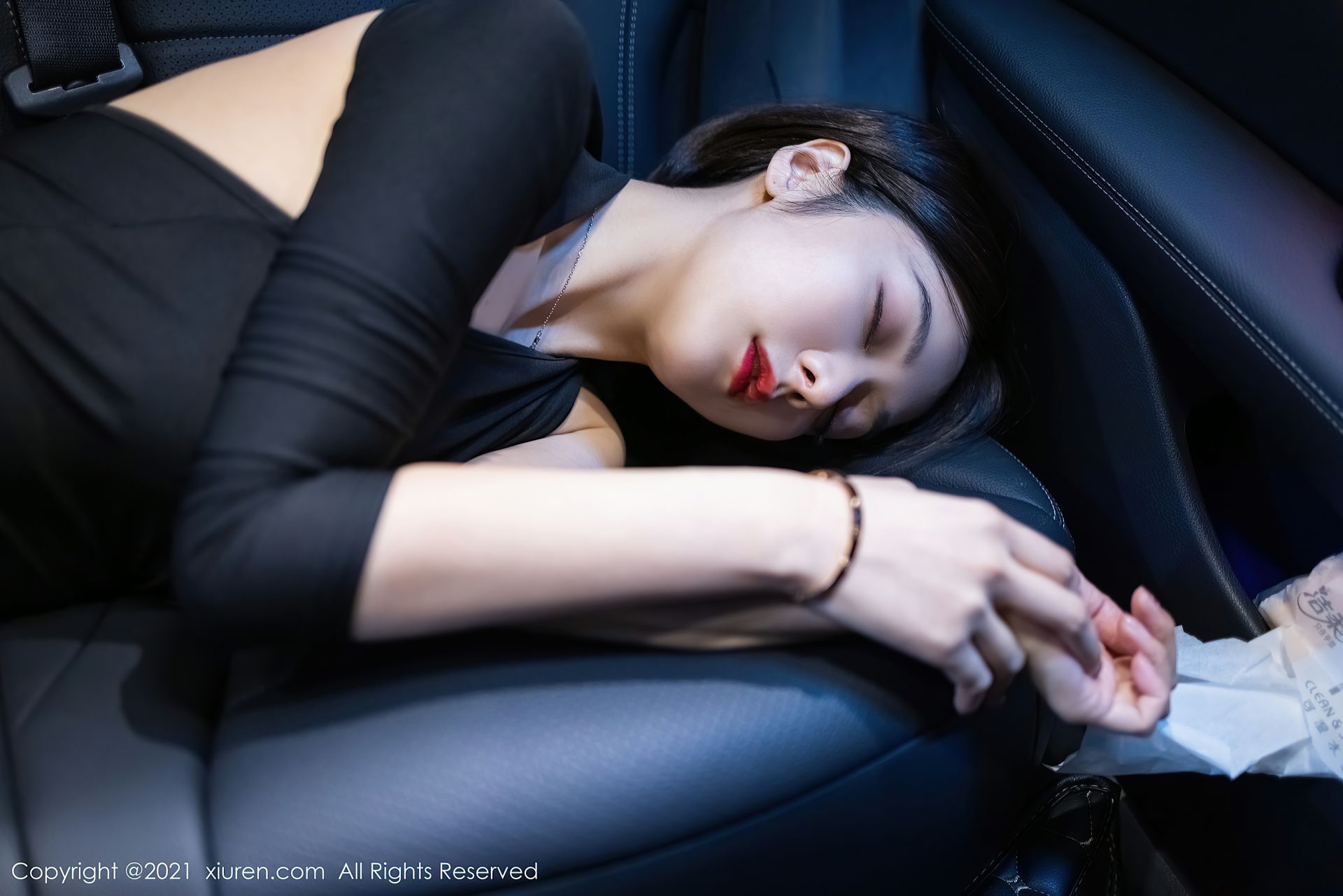 Angela小热巴美女艺术写真集套图完整版合集打包下载160套9391P 46.3GB『S-XL1047』