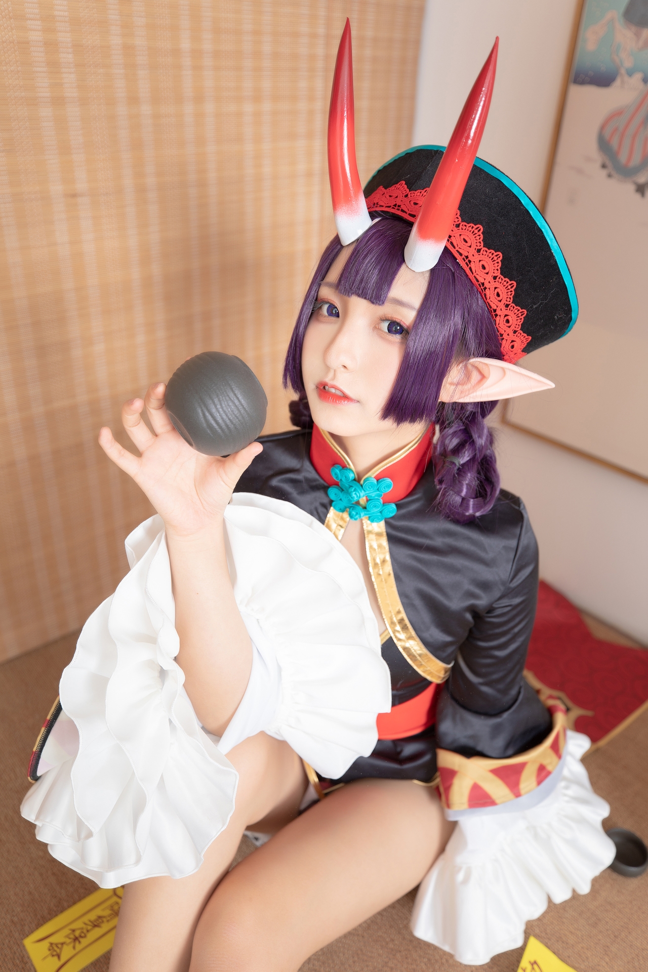 神楽坂真冬美少女果実の酒気果脚酒吞Cosplay 好看的可爱软萌系软妹子僵尸超短裙修长大白腿一符定你心