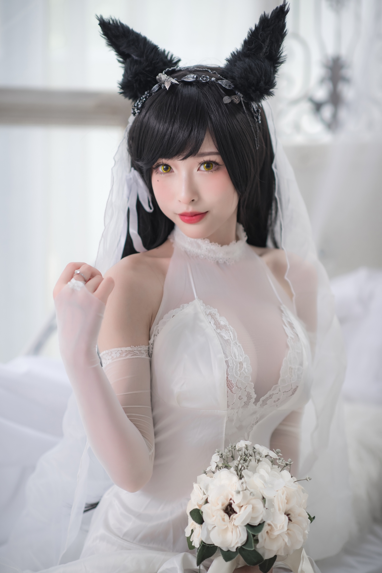 气质妹子清水由乃爱宕婚纱Cosplay 唯美清新美少女白色连衣裙黑耳朵白丝婚纱美腿诱惑美女图