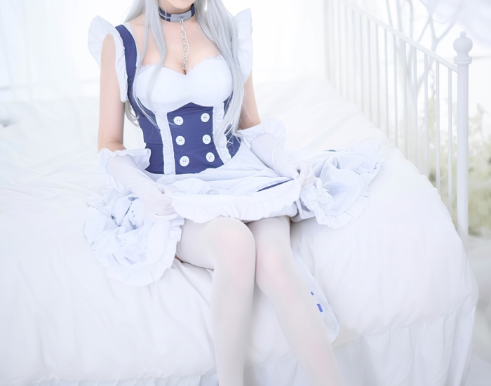 秋楚楚 唯美清新美少女贝尔法斯特女仆Cosplay 气质妹子女仆装白色丝袜美腿写真