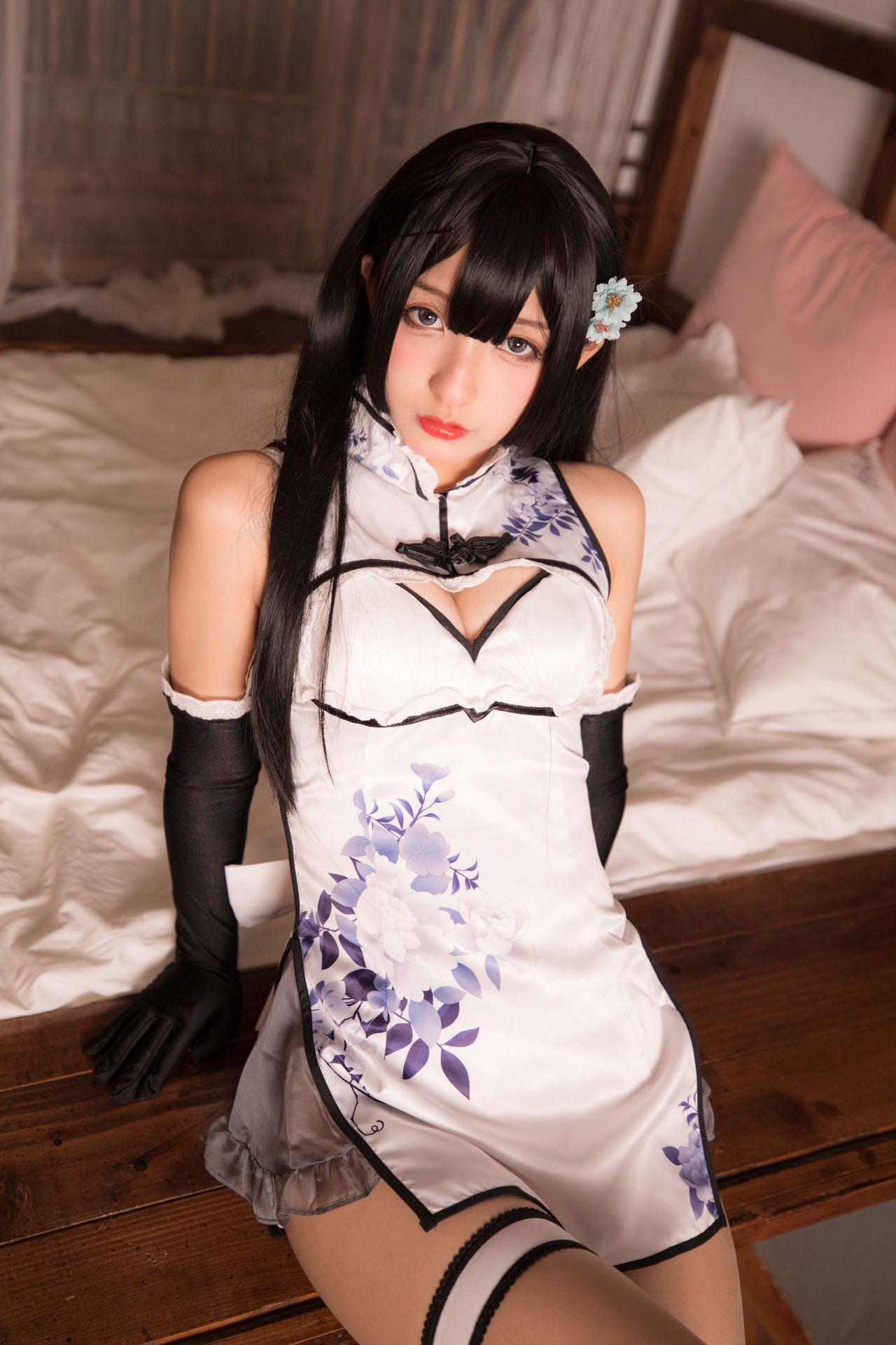 妩媚加身神楽坂真冬御姐儿艳娘幻梦谭系列瓶儿Cosplay 好看的黑色长发超短裙青花旗袍绝绝子肉丝修长美腿纯欲妹子