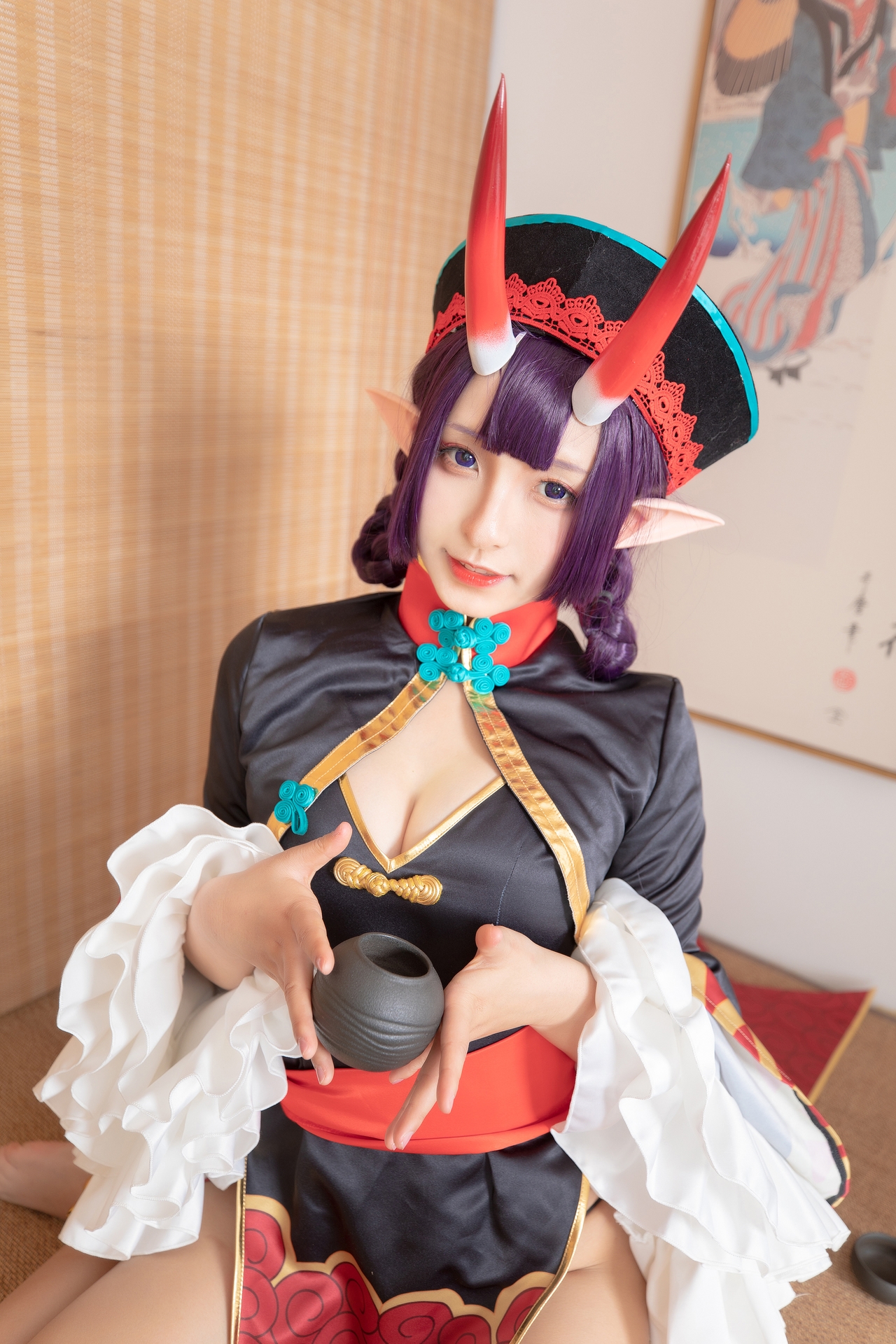 神楽坂真冬美少女果実の酒気果脚酒吞Cosplay 好看的可爱软萌系软妹子僵尸超短裙修长大白腿一符定你心