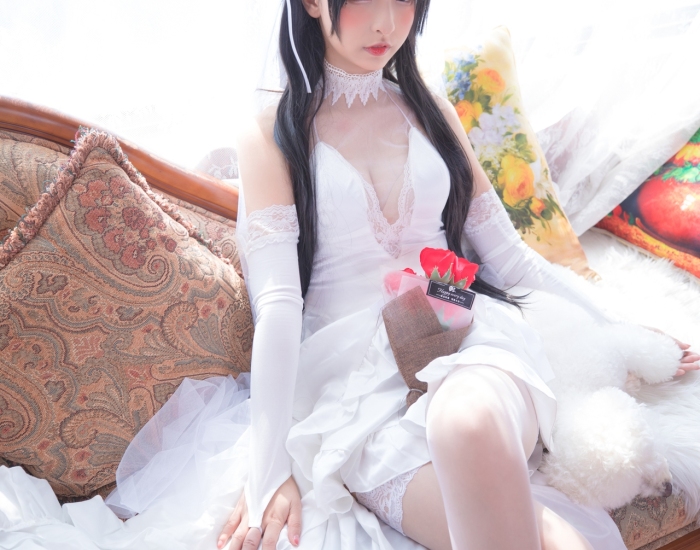 次元美少女神楽坂真冬极品Cosplay明日の花嫁写真 好看的纯欲可爱软萌系软妹子为你穿上类白色婚纱腿控白丝袜领域小仙女