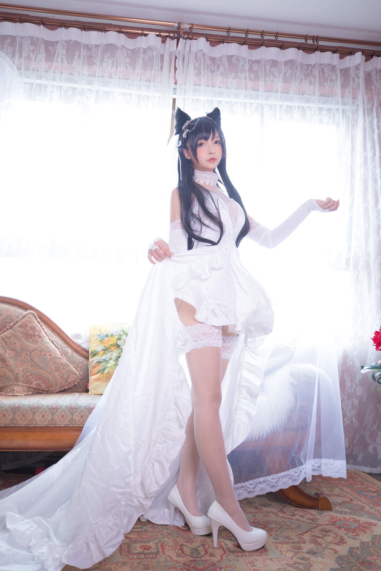 次元美少女神楽坂真冬极品Cosplay明日の花嫁写真 好看的纯欲可爱软萌系软妹子为你穿上类白色婚纱腿控白丝袜领域小仙女