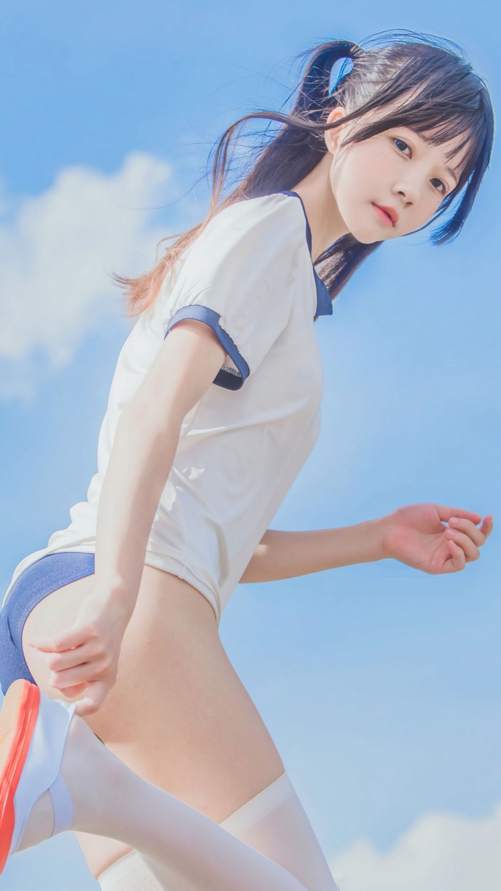 双马尾学生运动制服白丝美少女写真 极品美女私密写真图片