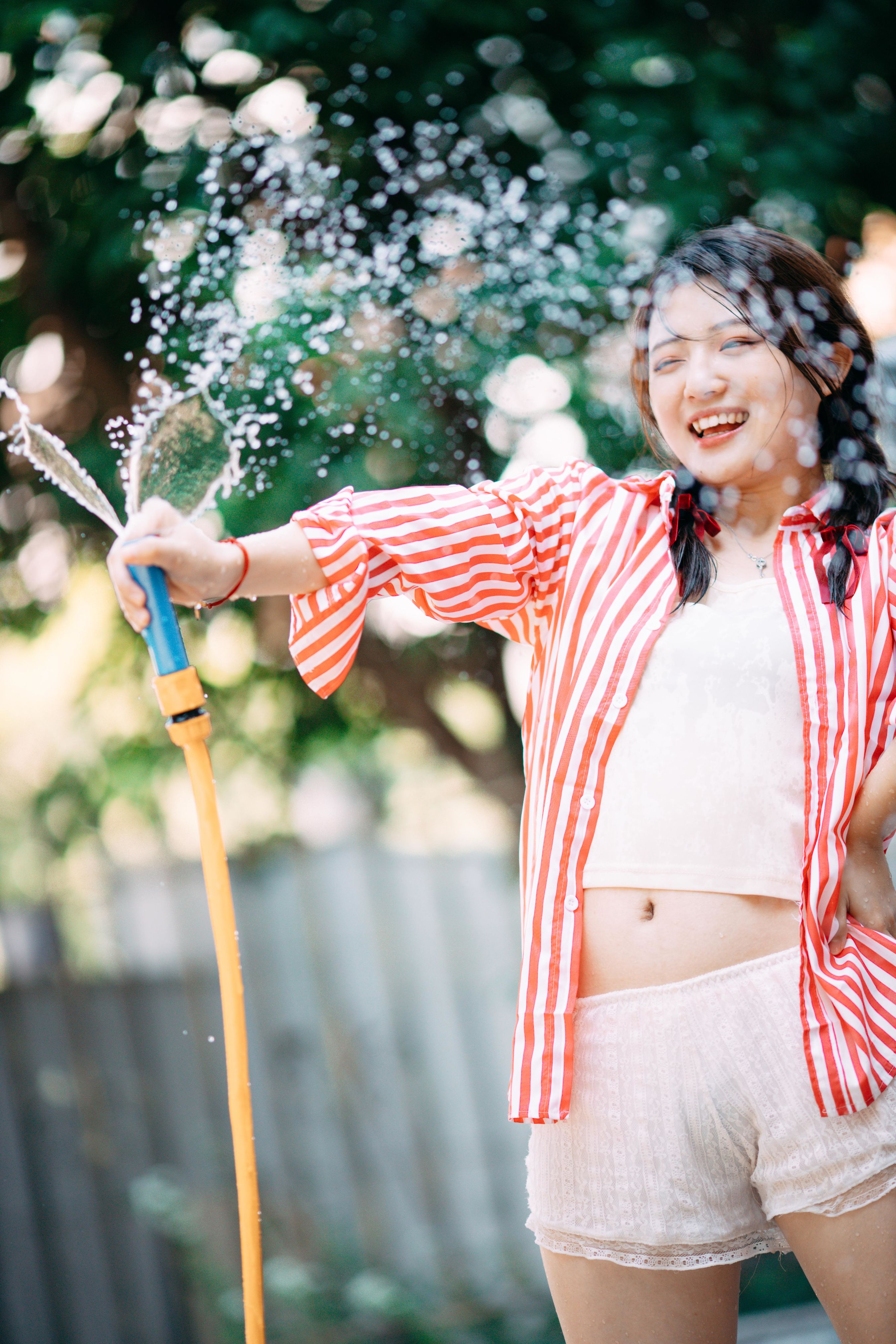 [YiTuYu艺图语] 黎美汐《后院水花》 好看的4K高清无水印纯欲妹子意境唯美写真完整版图集