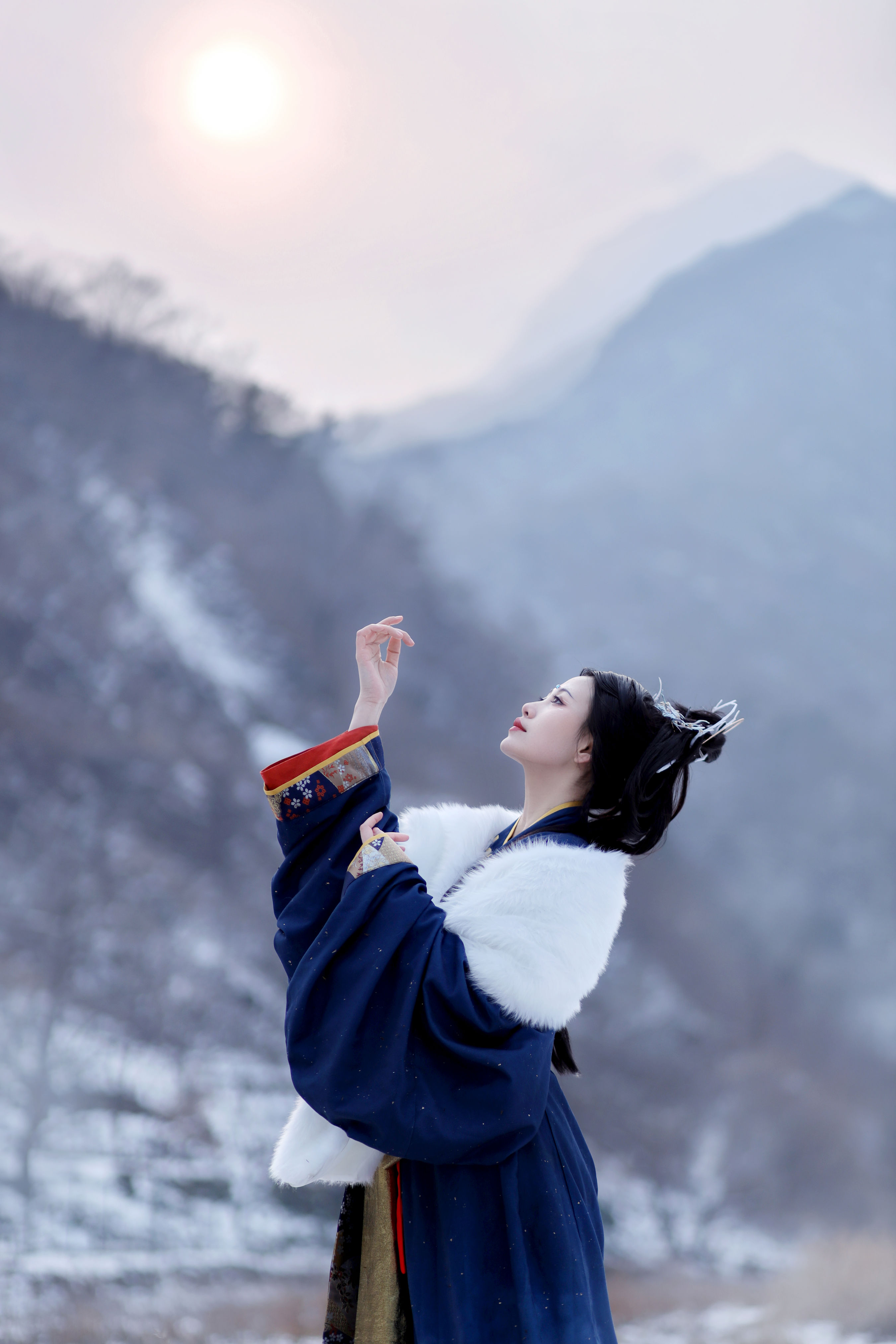 [YiTuYu艺图语] 青霜鹅《雪山山神》 好看的4K高清无水印纯欲妹子意境唯美写真完整版图集