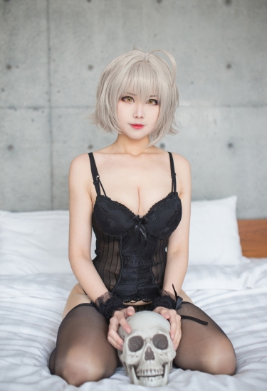 Kaya萱美女艺术写真图集合集打包下载44套1092P 3.16GB『S-XH1305』