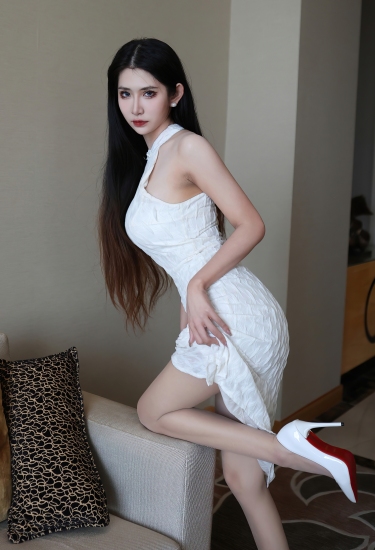 依娜Yina美女写真图片合集9套7.29GB  804P『S-XH1743』