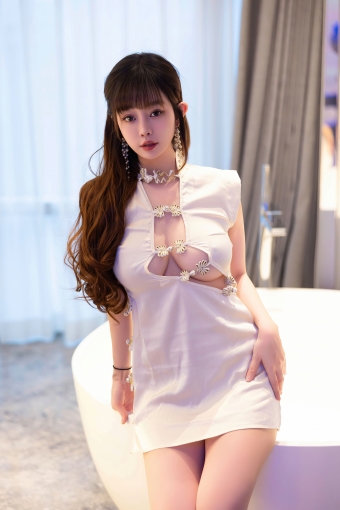 SSS-HuaYang花漾美女写真图片合集571-575期4.12GB 423P『S-XH1941』