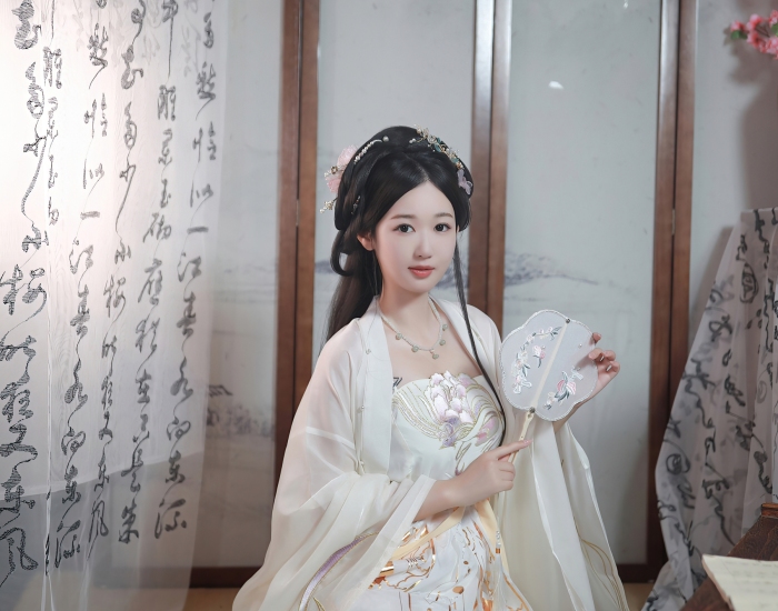 唐安琪美女写真图片合集191套133.7GB 15088P『S-XH2008』