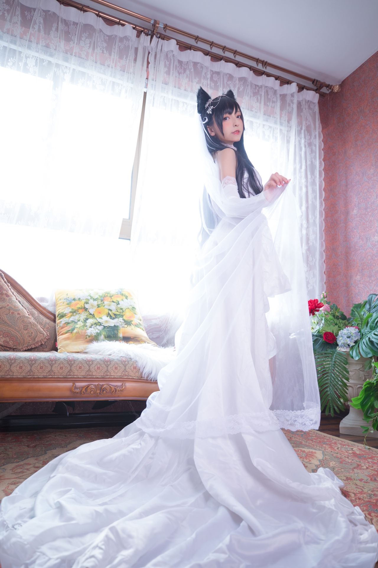 次元美少女神楽坂真冬极品Cosplay明日の花嫁写真 好看的纯欲可爱软萌系软妹子为你穿上类白色婚纱腿控白丝袜领域小仙女