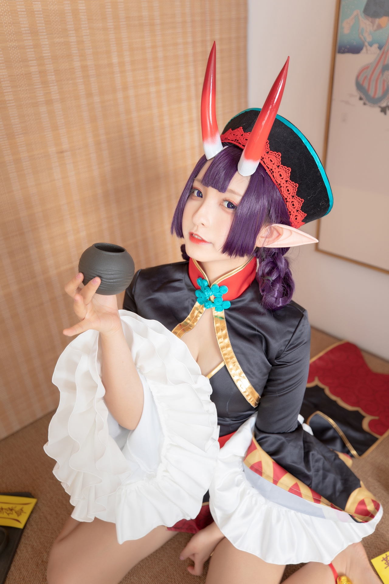 神楽坂真冬美少女果実の酒気果脚酒吞Cosplay 好看的可爱软萌系软妹子僵尸超短裙修长大白腿一符定你心