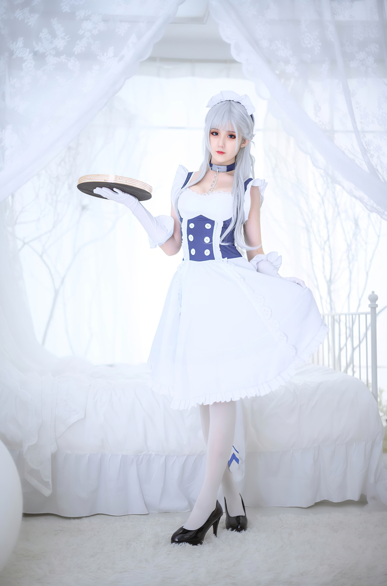 秋楚楚 唯美清新美少女贝尔法斯特女仆Cosplay 气质妹子女仆装白色丝袜美腿写真