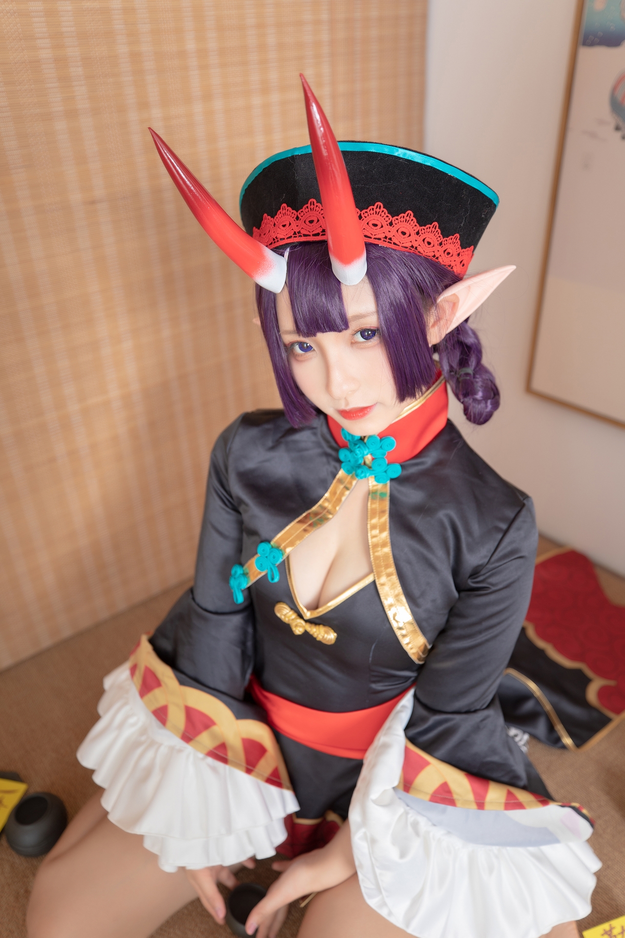 神楽坂真冬美少女果実の酒気果脚酒吞Cosplay 好看的可爱软萌系软妹子僵尸超短裙修长大白腿一符定你心