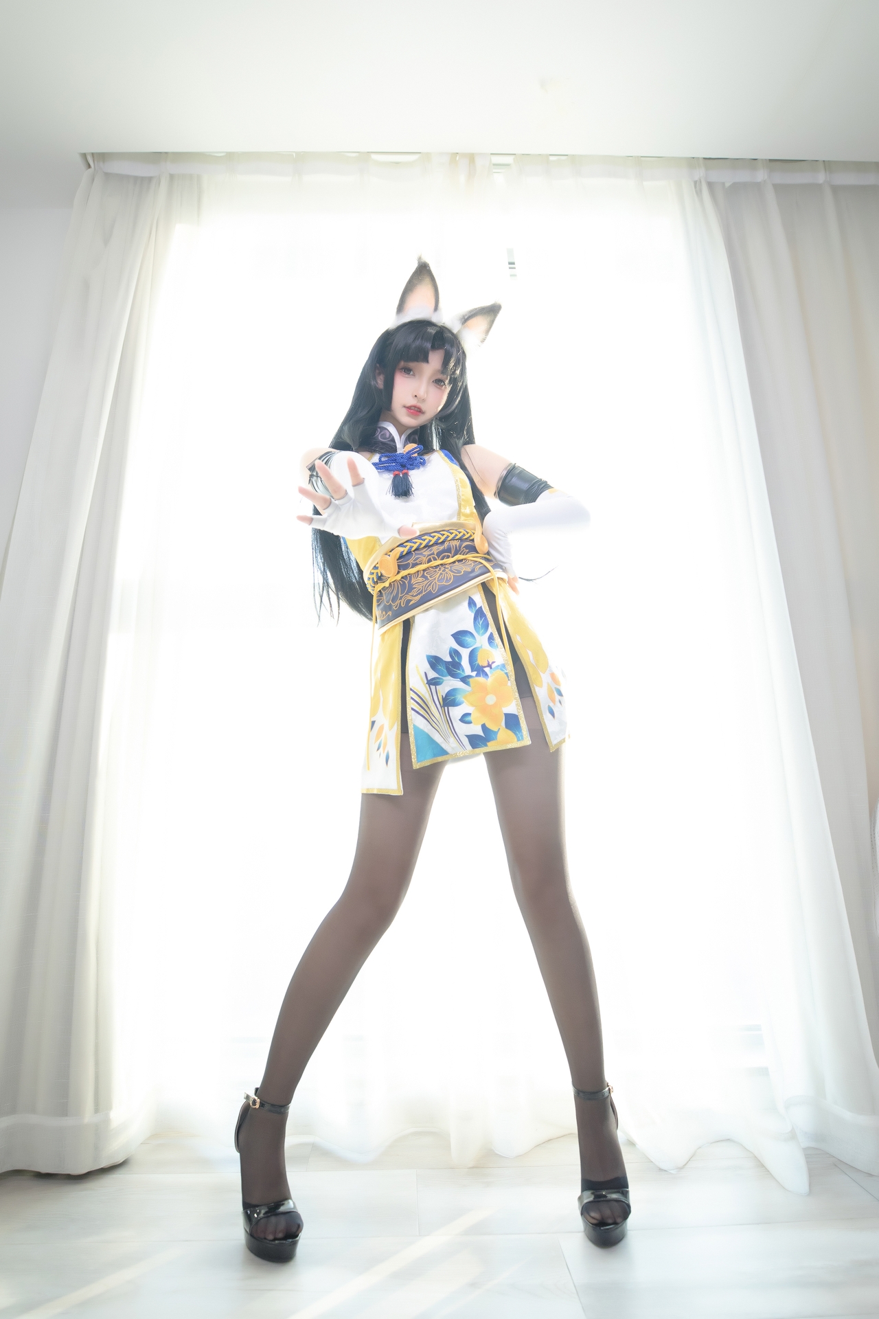 神楽坂真冬Cosplay永劫无间黑丝胡桃 妹子御宅花织唯美清新美少女图