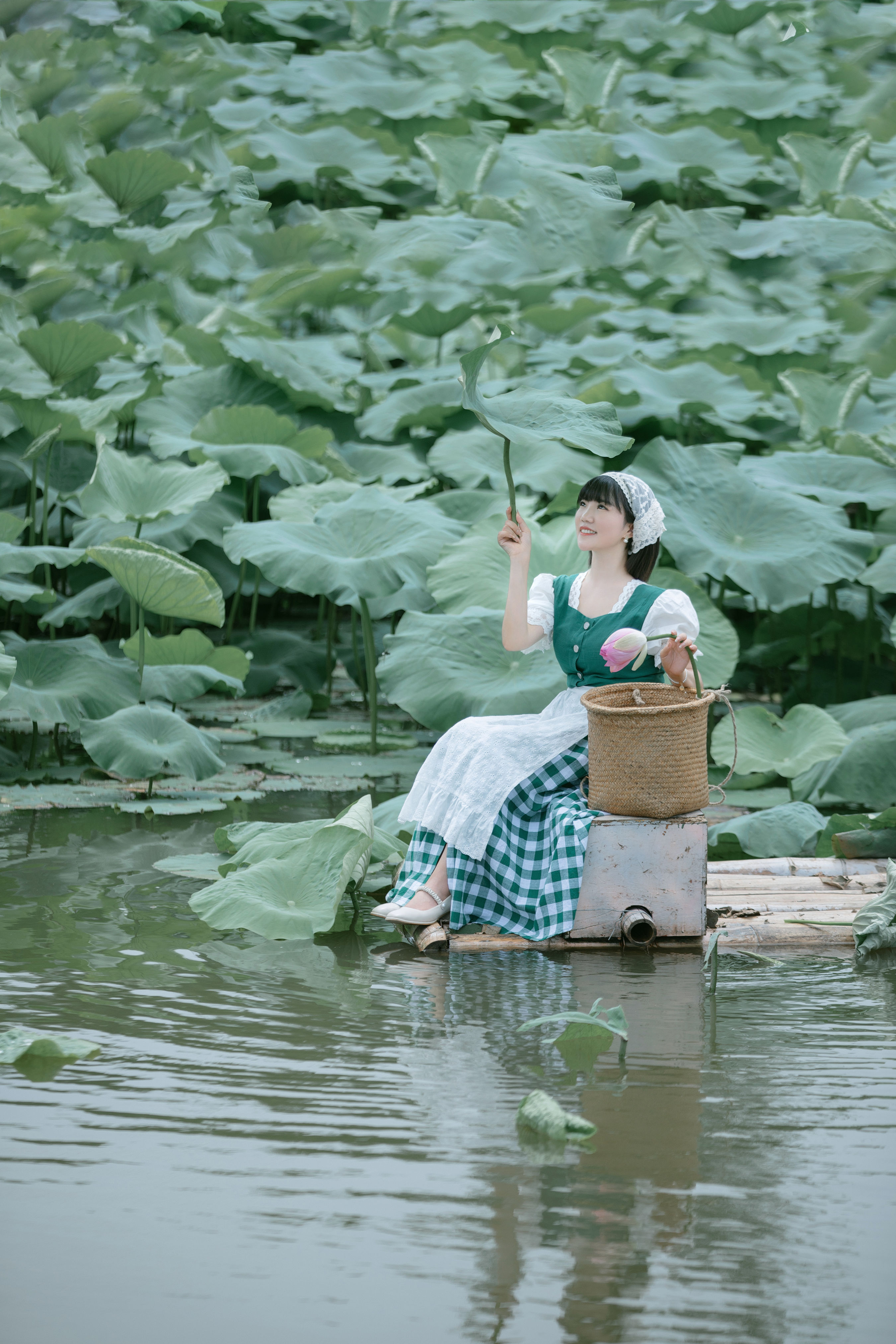 [YiTuYu艺图语] 冬琴 采荷姑娘 好看的4K高清无水印纯欲意境唯美写真图集