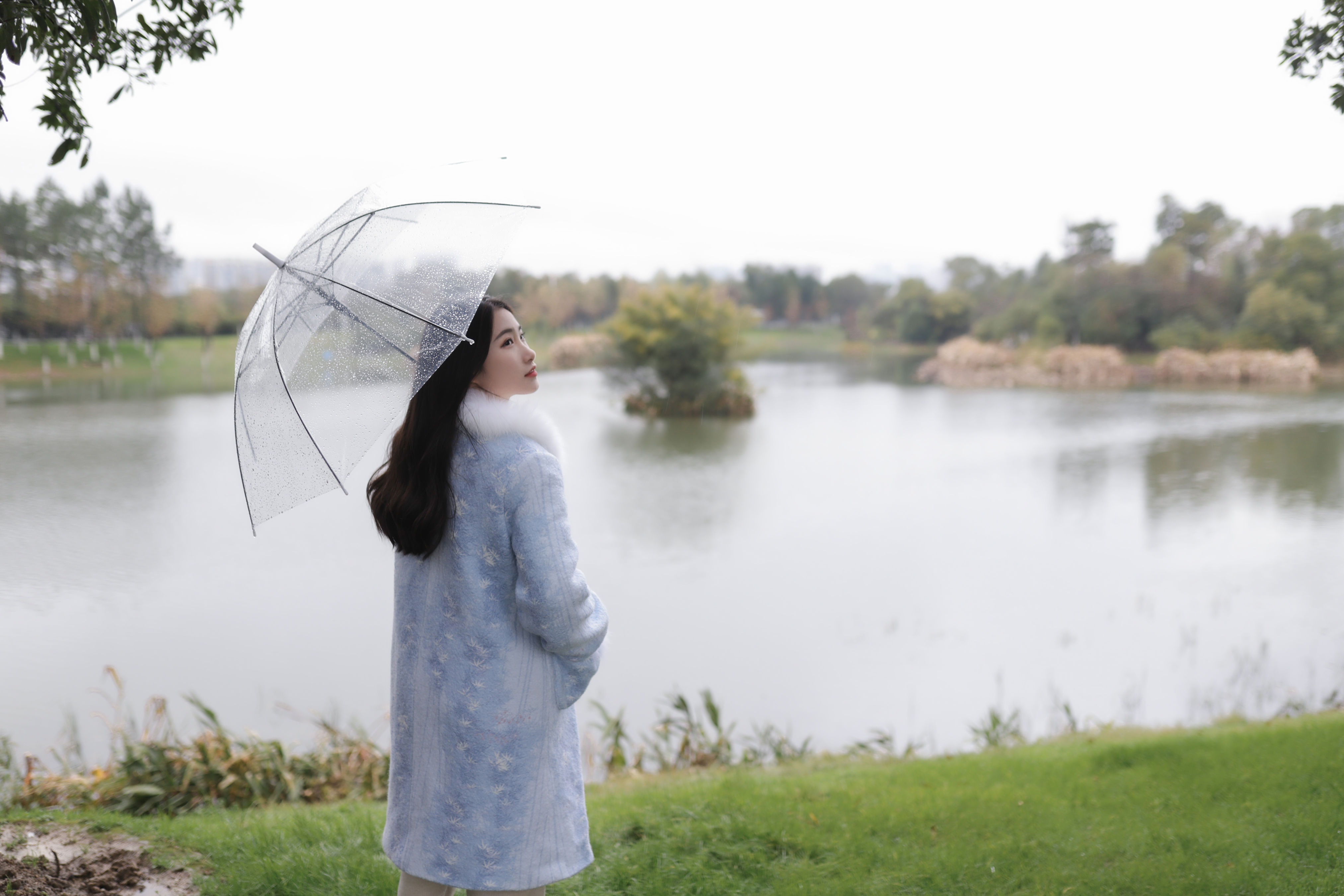 蓝色阴雨 漂亮 美女 写真集