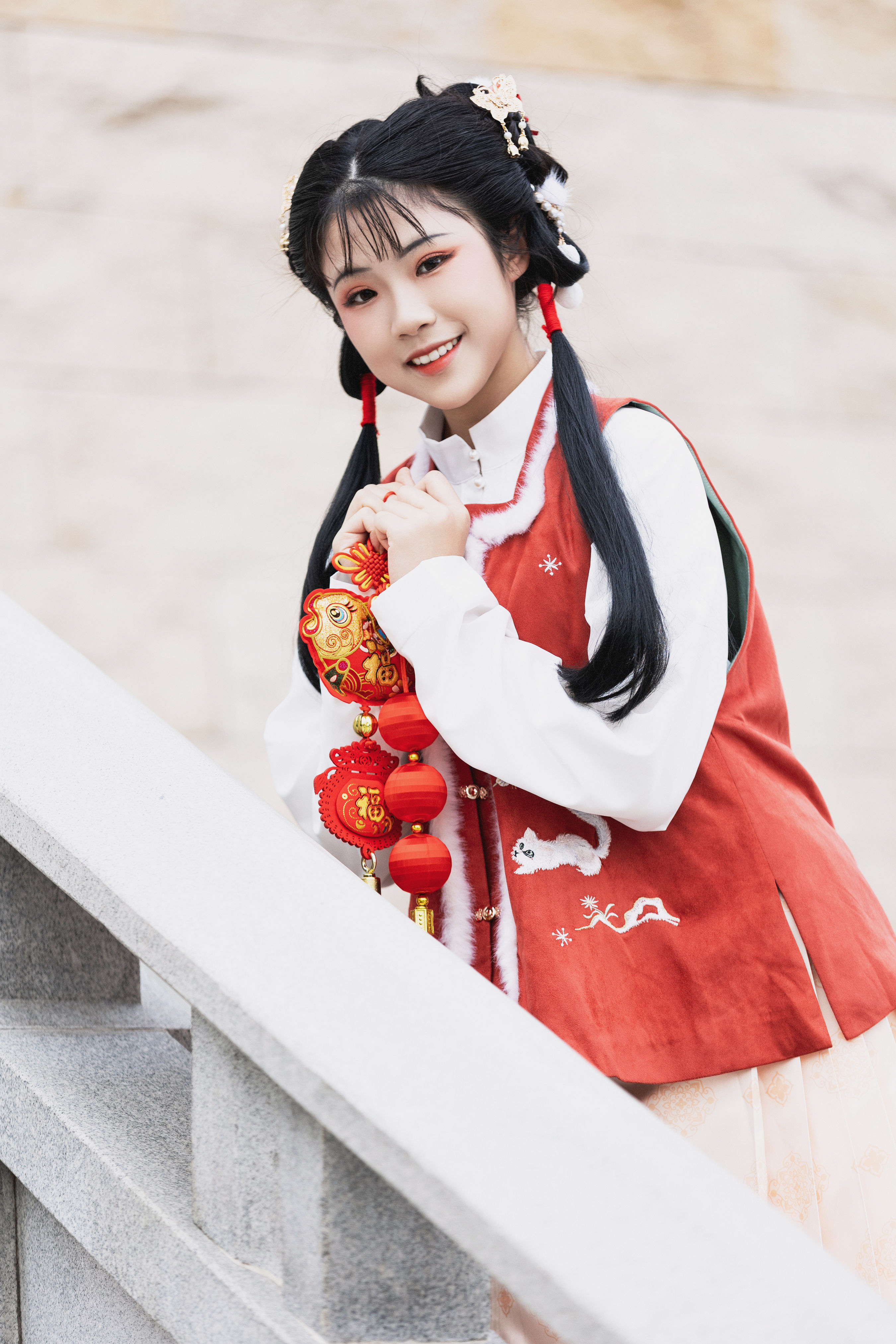 年 美好 中国风 古装 红色 春节 少女