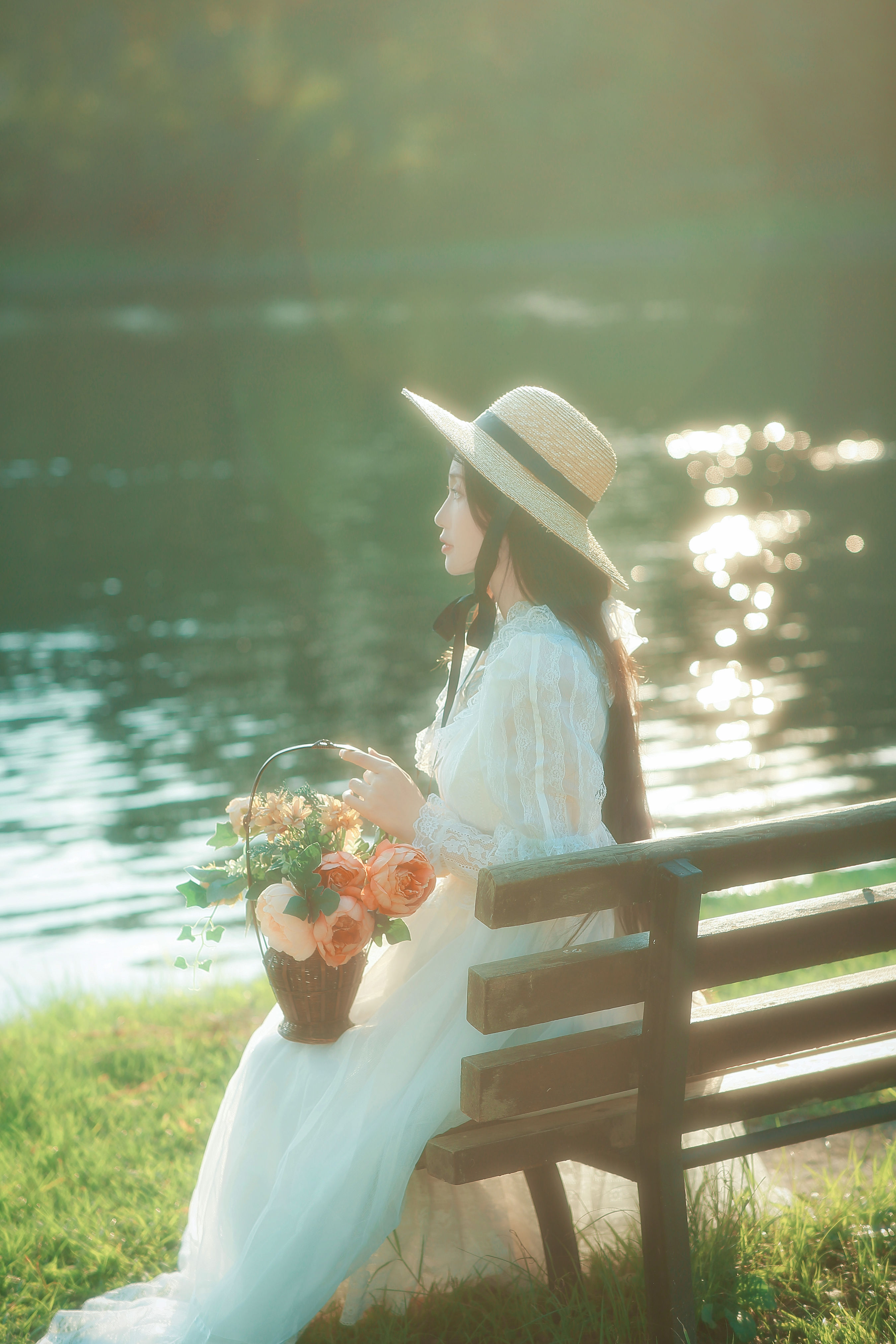 湖边假日 小清新 优美 浪漫 花 女神 绿色