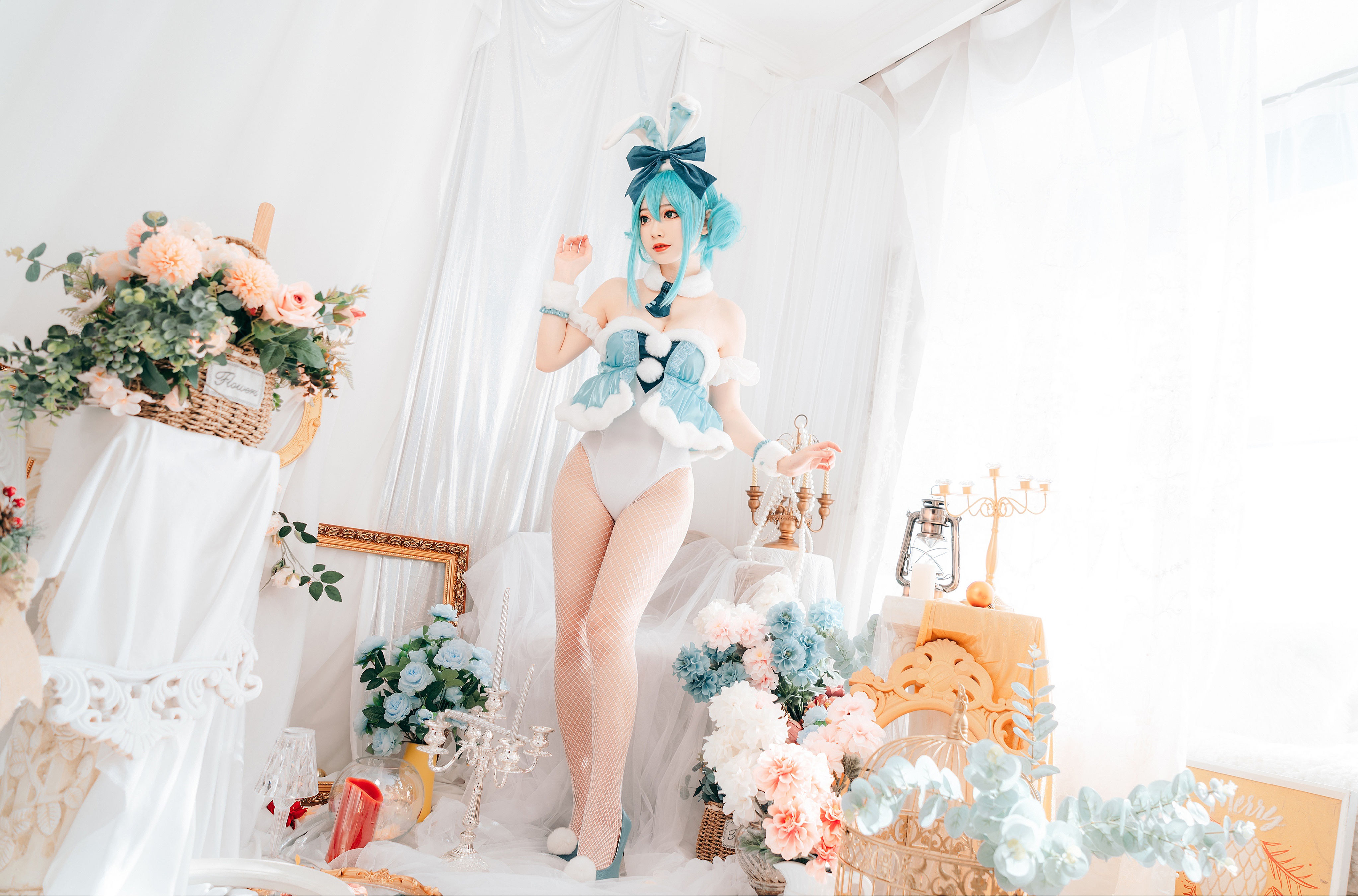 初音兔女郎 二次元 Cosplay 写真 美少女 兔女郎 可爱