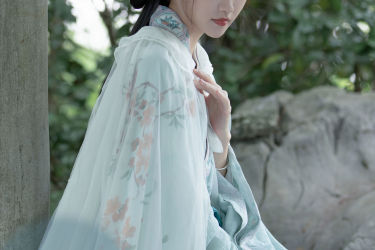 霭 古风 美人 汉服 女神 美丽