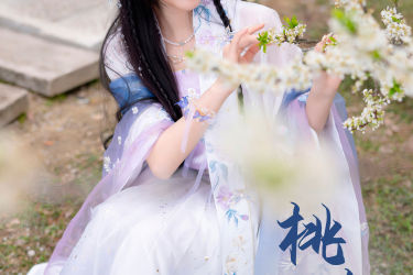 桃花诺 汉服 古装 桃花 花 女人