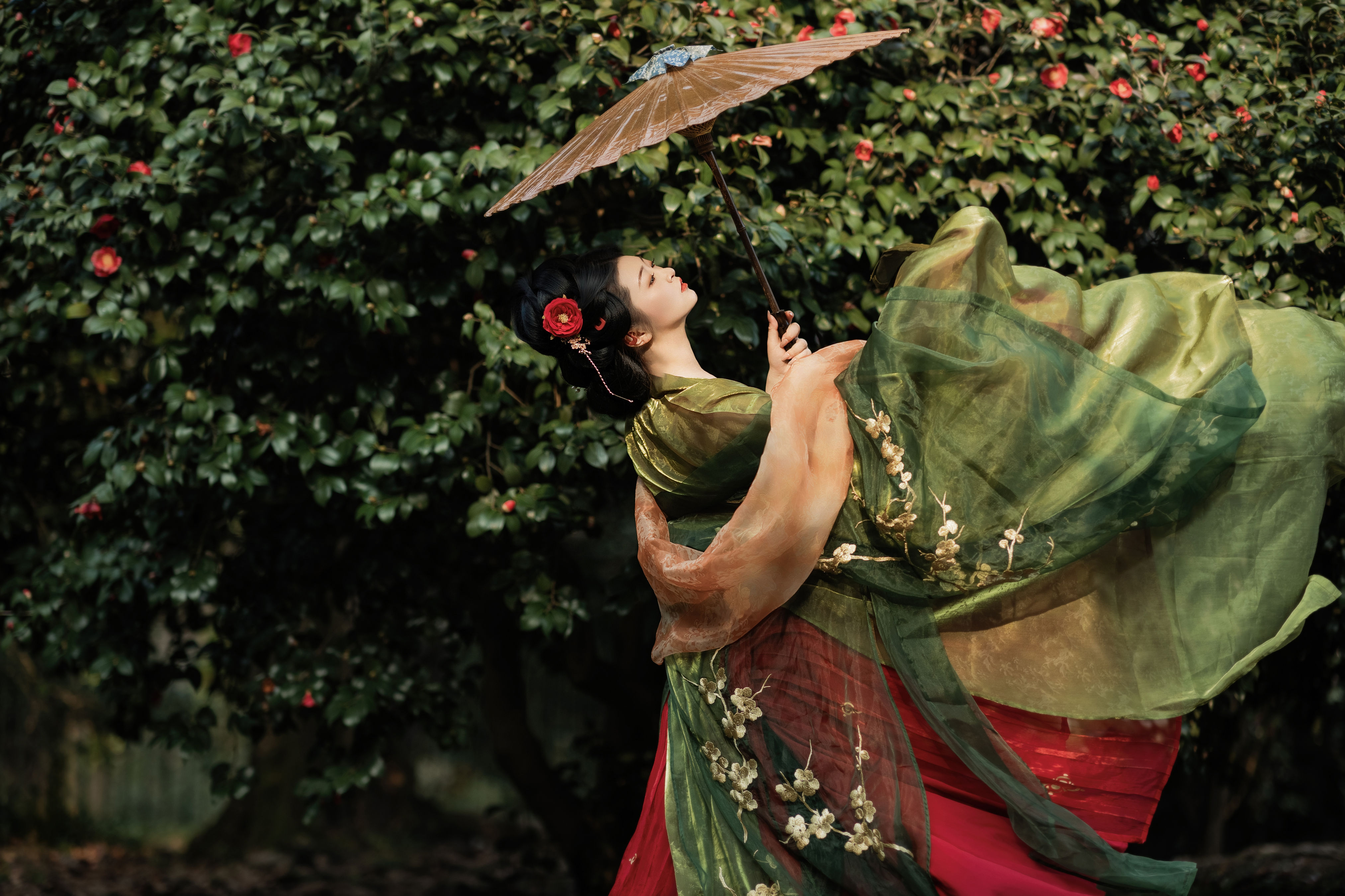 山茶荼蘼 绿色 山茶花 女子 国风 唯美