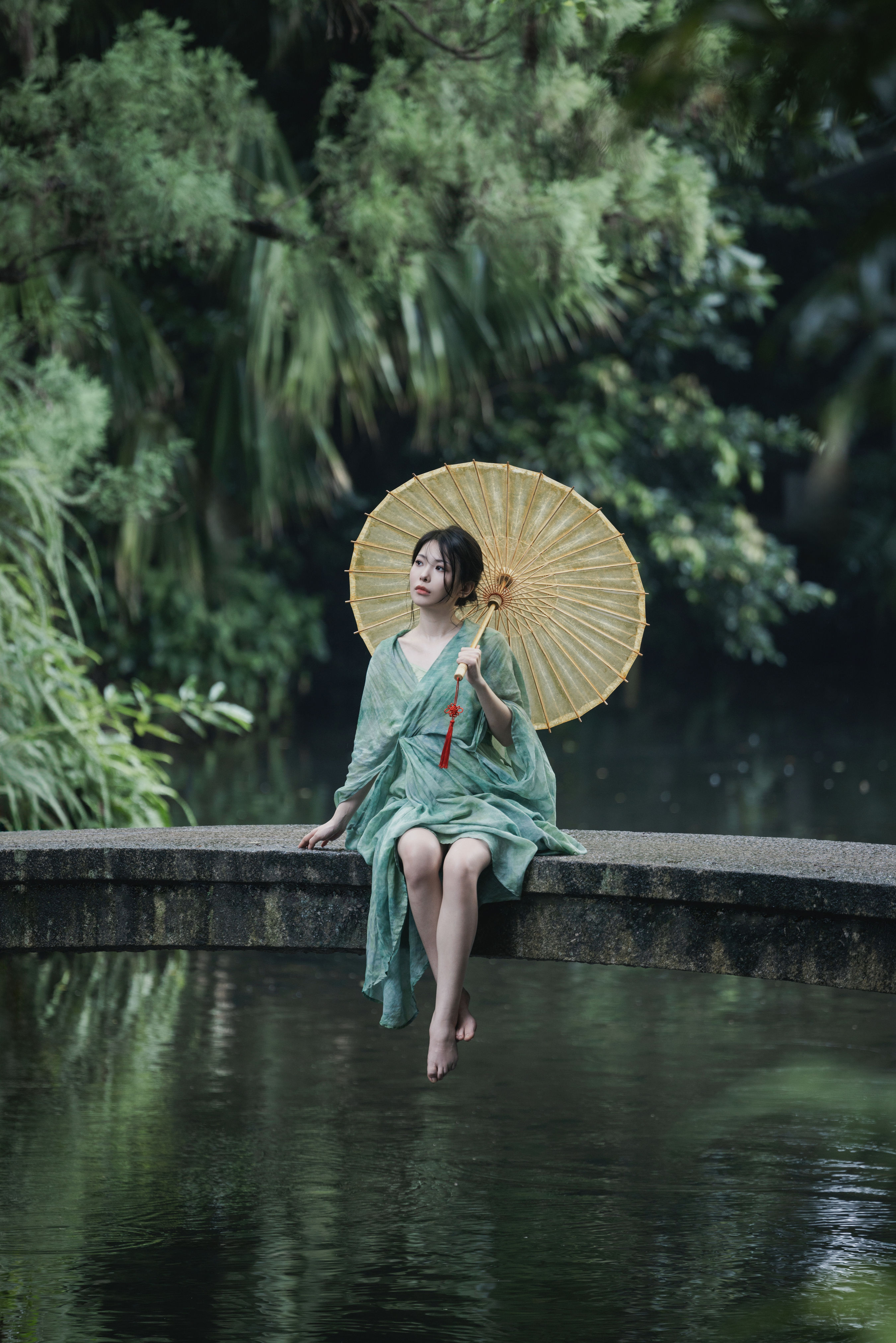 雨中礼赞：自然的馈赠与情感的交织